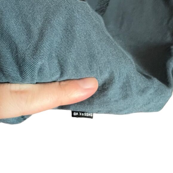 3 for $30! Only & sons graphic tee. Size large - Picture 4 of 9